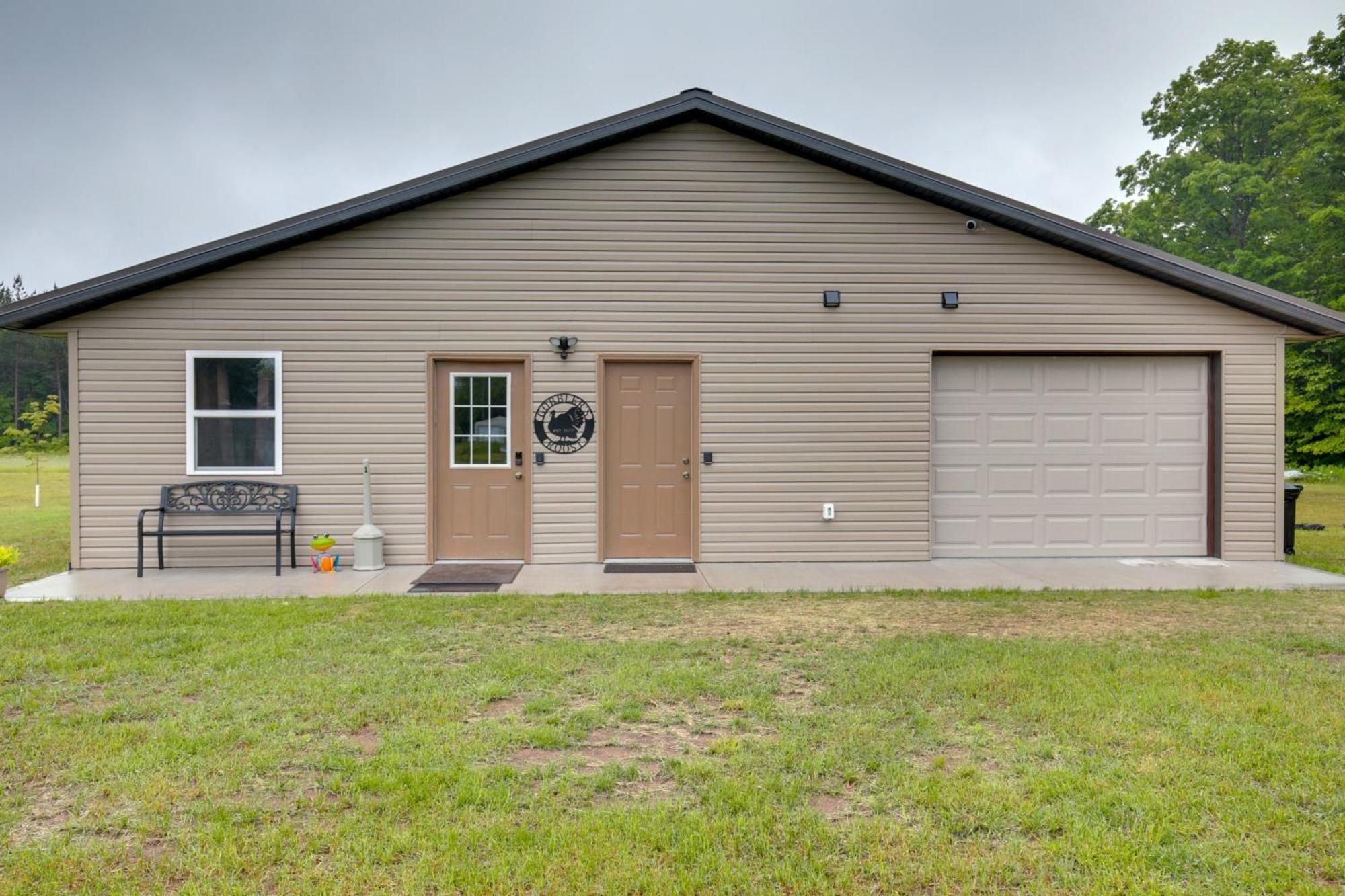 Toivola Home With Fire Pit 8 Mi To Lake Superior! Exterior foto